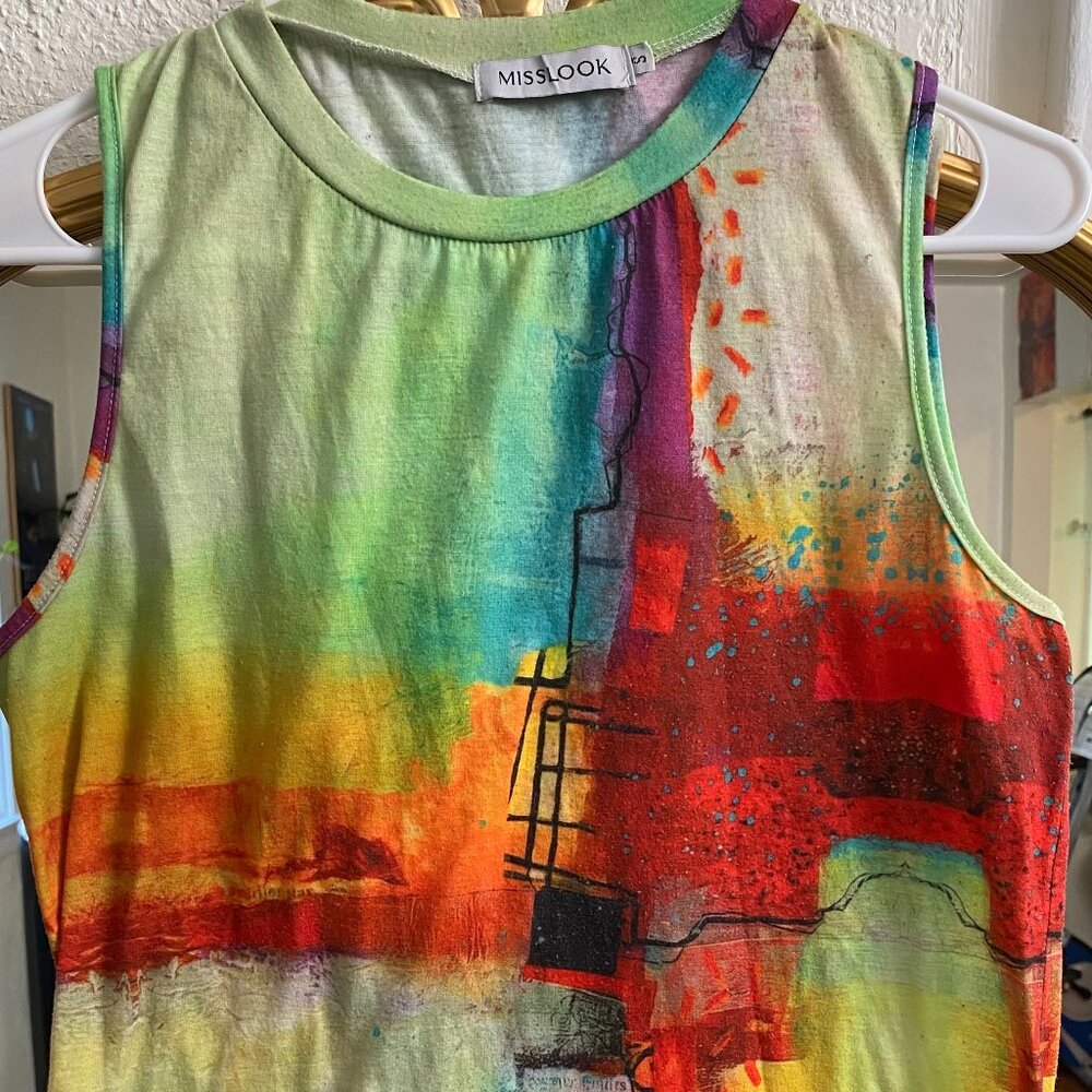 Women's artsy Tee